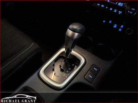 2022 Toyota Hilux AUTOMATIC 2.8D IRISH CAR ONLY 58KM SR5 DOUBLE CAB N1 COMMERCIAL VAT €36,585 thumbnail