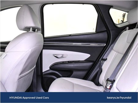 2022 Hyundai Tucson 2WD Executive Plus thumbnail