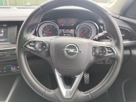 2019 Opel Insignia - thumbnail 9