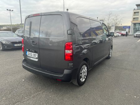 2022 Peugeot Expert  €20,000 thumbnail