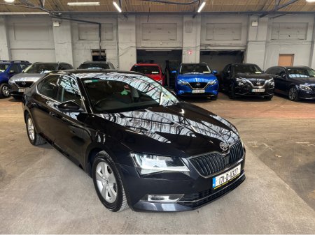 2017 Skoda Superb - thumbnail 5