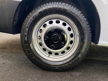 2024 Fiat Scudo 1.5 L3 100HP Tecnico 4DR €23,995 thumbnail