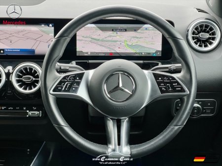 2025 Mercedes-Benz GLA Class - thumbnail 5