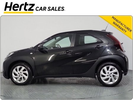 2023 Toyota Aygo X - thumbnail 6