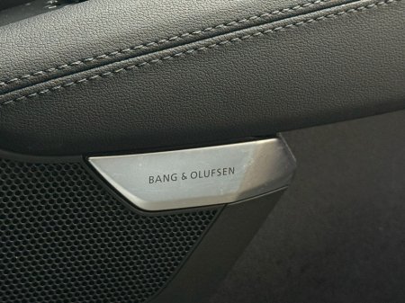 2024 Audi e-tron GT quattro - thumbnail 21