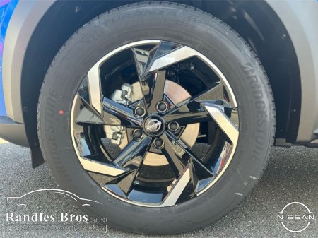 2026 Nissan Juke - thumbnail 9