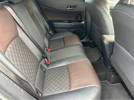 2018 Toyota C-HR - thumbnail 10