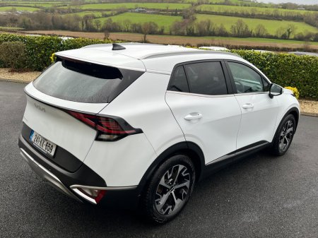 2024 Kia Sportage K3 Diesel €36,950 thumbnail