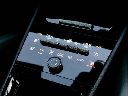 2024 Porsche Cayenne - thumbnail 27