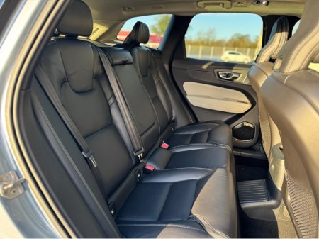 2018 Volvo XC60 T8 TWIN EN PHEV INSCRIPTION 5DR AUTO €29,995 thumbnail