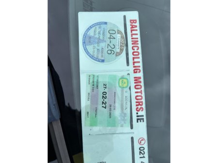 2014 Volkswagen Golf - thumbnail 3