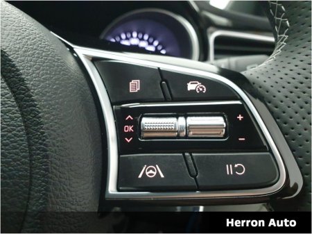 2025 Kia Ceed 1.0 GT Line Petrol €28,900 thumbnail