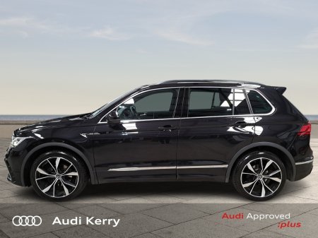 2023 Volkswagen Tiguan 2.0 TDI R LINE SA 5DR A €40,900 thumbnail