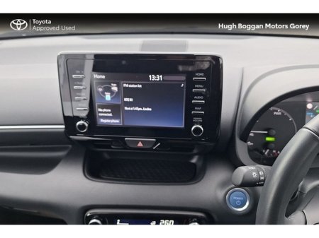 2022 Toyota Yaris HYBRID LUNA 4DR AUTO €22,950 thumbnail