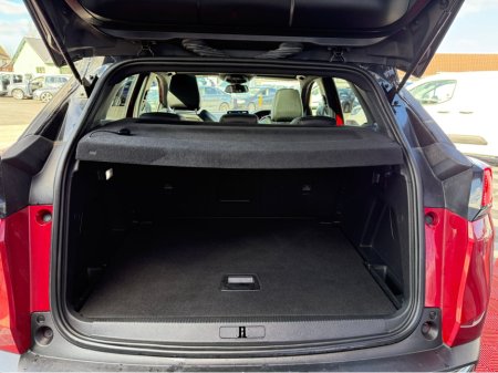 2020 Peugeot 3008 - thumbnail 28