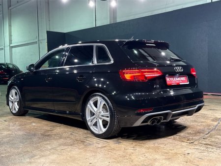 2020 Audi A3 1.4 AUTOMATIC - S-LINE - ALLOY WHEELS - MULTI FUNCTION STEERING WHEEL - CRUISE CONTROL - ELECTRIC SEATS - HEATED SEATS - REVERSE CAMERA €25,950 thumbnail