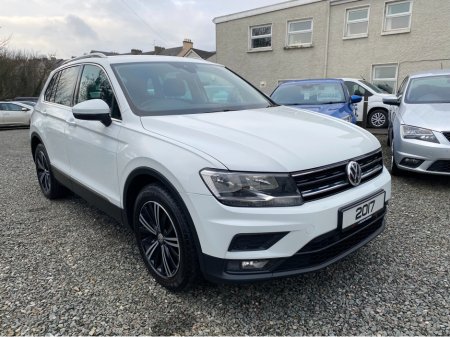 2017 Volkswagen Tiguan 2.0 TDi SE €17,995 thumbnail
