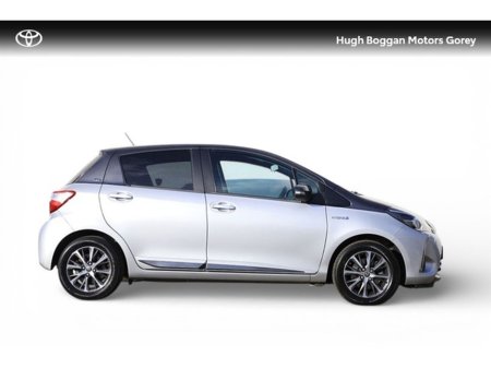 2020 Toyota Yaris - thumbnail 3