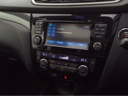 2014 Nissan X-Trail 1.6DCI N-TEC **SUNROOF + 7 SEATER** - FINANCE AVAILABLE - CALL US TODAY ON 01 492 6566 OR 087-092 5525 €9,950 thumbnail