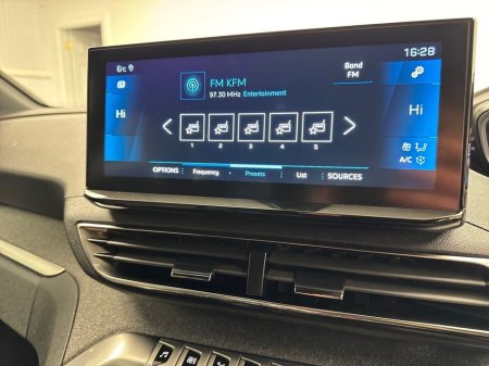 2023 Peugeot 5008 1.5HDI ALLURE AUTO *WARRANTY 2028* €70 P/W ON PCP €38,995 thumbnail