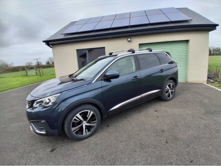 2018 Peugeot 5008 - thumbnail 9