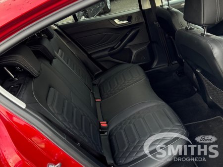 2022 Ford Focus - thumbnail 7