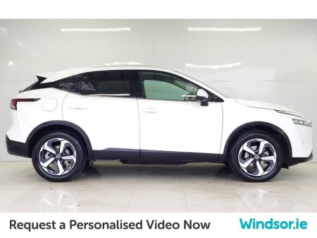 2022 Nissan Qashqai MILD HYBRID SV PREMIUM €3000 Scrappage offer €27,995 thumbnail