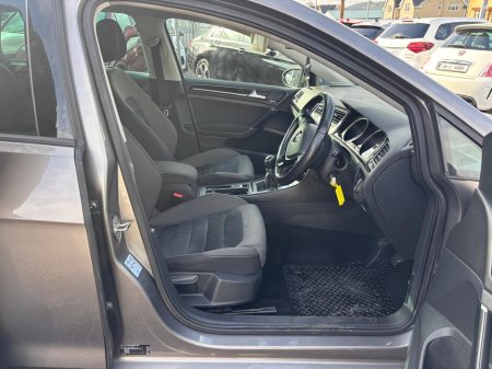 2014 Volkswagen Golf - thumbnail 14