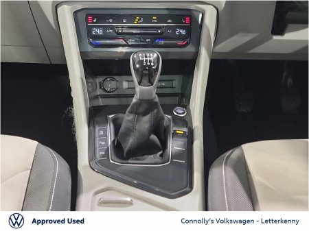 2023 Volkswagen Tiguan 2.0 TDI 150HP Elegance €39,950 thumbnail