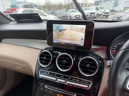 2017 Mercedes-Benz GLC Class 250 d 4mati D 4matic 5DR Auto €25,888 thumbnail