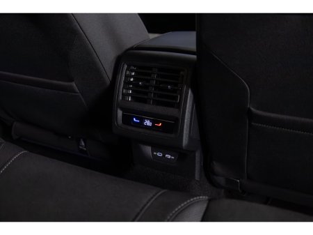 2023 Volkswagen Golf 2.0 TDI 115HP Style €28,450 thumbnail