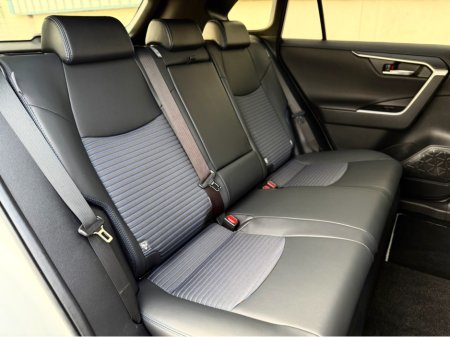 2022 Toyota Rav4 - thumbnail 8
