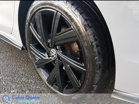 2024 Volkswagen Golf R-Line DSG 2.0 TDI 150HP *Manufacturers Warranty Until 27-02-2027/90,000Kms* €38,995 thumbnail