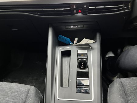 2021 Volkswagen Golf 2021 VOLKSWAGEN GOLF ETSI ACTIVE 1.0 AUTOMATIC / CRUISE CONTROL / REVERSE CAMERA / PADDLE SHIFTERS thumbnail