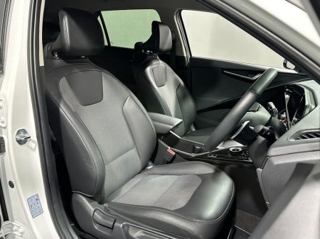 2023 Kia Niro EV K3 450KMS Range €26,800 thumbnail