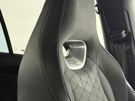 2025 Volkswagen Tiguan - thumbnail 23