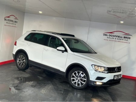 2019 Volkswagen Tiguan - thumbnail 1