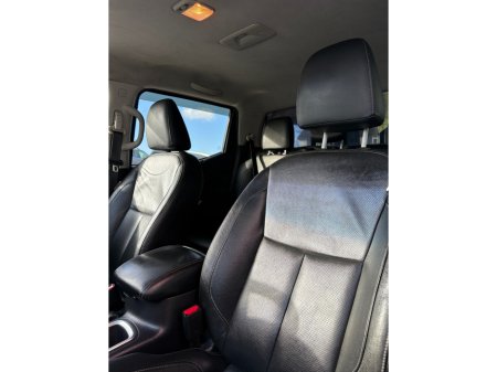 2016 Nissan Np300 NAVARA TEKNA DCI 4X4 SHR DCB €16,750 thumbnail