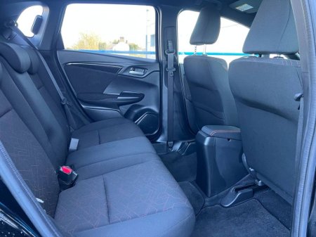 2017 Honda Fit - thumbnail 8