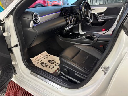 2022 Mercedes-Benz CLA Class CLA250E PHEV Coup&eacute; A/T AMG Line Premium €34,950 thumbnail