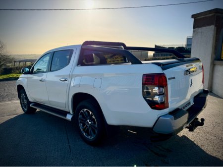 2020 Mitsubishi L200 - thumbnail 7