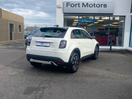 2026 Fiat 600 HYBRID 1.2 €28,995 thumbnail