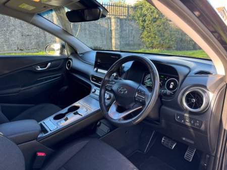 2023 Hyundai Kona  €23,950 thumbnail