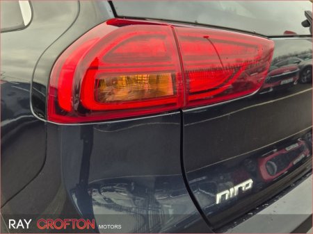 2020 Kia Niro 1.6 GDI PLUG-IN HYBRID PE Auto €23,950 thumbnail