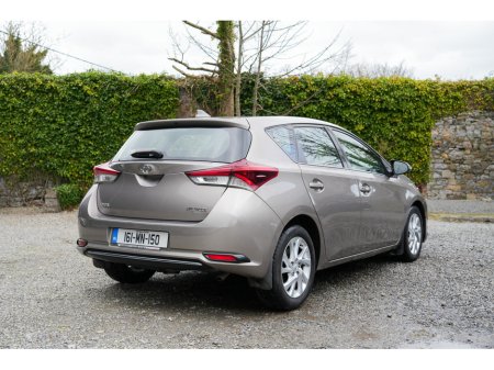 2016 Toyota Auris - thumbnail 15