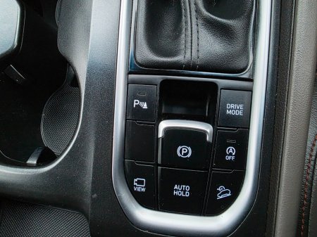 2019 Hyundai Santa Fe 4WD Executive Plus 5DR €26,950 thumbnail