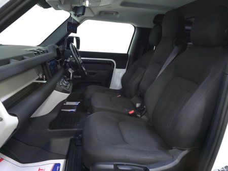 2021 Land Rover Defender  €54,950 thumbnail