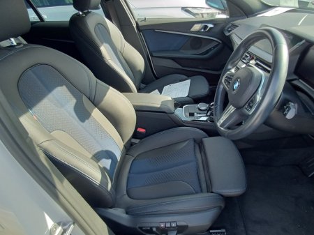 2020 BMW 1 Series 118i M Sport Auto €25,950 thumbnail
