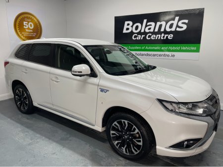 2018 Mitsubishi Outlander (Low Kms) HYBRID 2,0 PHEV AUTOMATIC  www.bolandscarcentre.ie €19,900