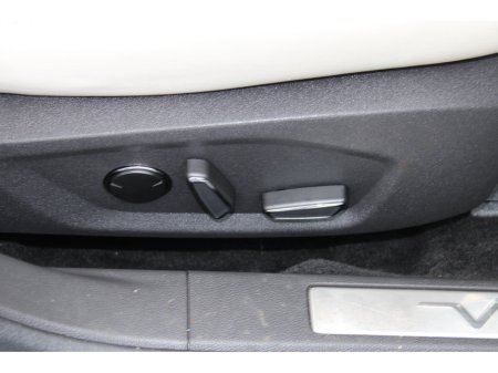 2019 Ford Mondeo - thumbnail 17